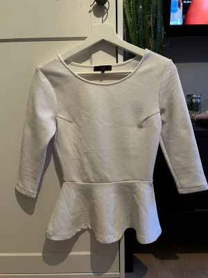 Tröja - Aldrig använd 