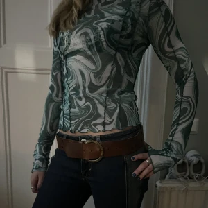 Meshtopp - Super snygg mönster meshtopp👽