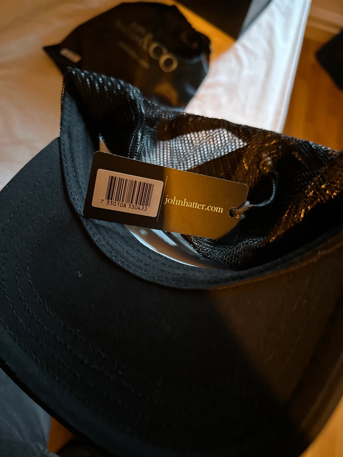 John Hatter & Co keps - 90