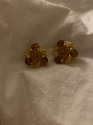 Örhängen  - Jätte fina klipps örhängen!💗