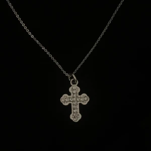 Kors halsband  -  Skriv om ni har frågor😛