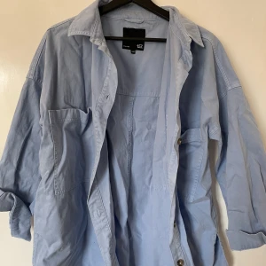 Overshirt - Väldigt gott skick, knappt använd.