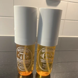 Brazilian body mist  - 90ml endast testade, tyckte inte om dom. Föredrar den blåa! 🤍 Priset är för båda är 250 Priset för en är 150
