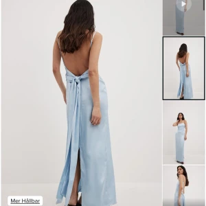 Chloé Schuterman x NA-KD - Hej, säljer denna super fina klänningen från NA-KD, pristaggen är kvar på klänningen. Aldrig använd endast testad. Storlek 36, egna bilder kan skickas. Vill kolla intresset så buda.  