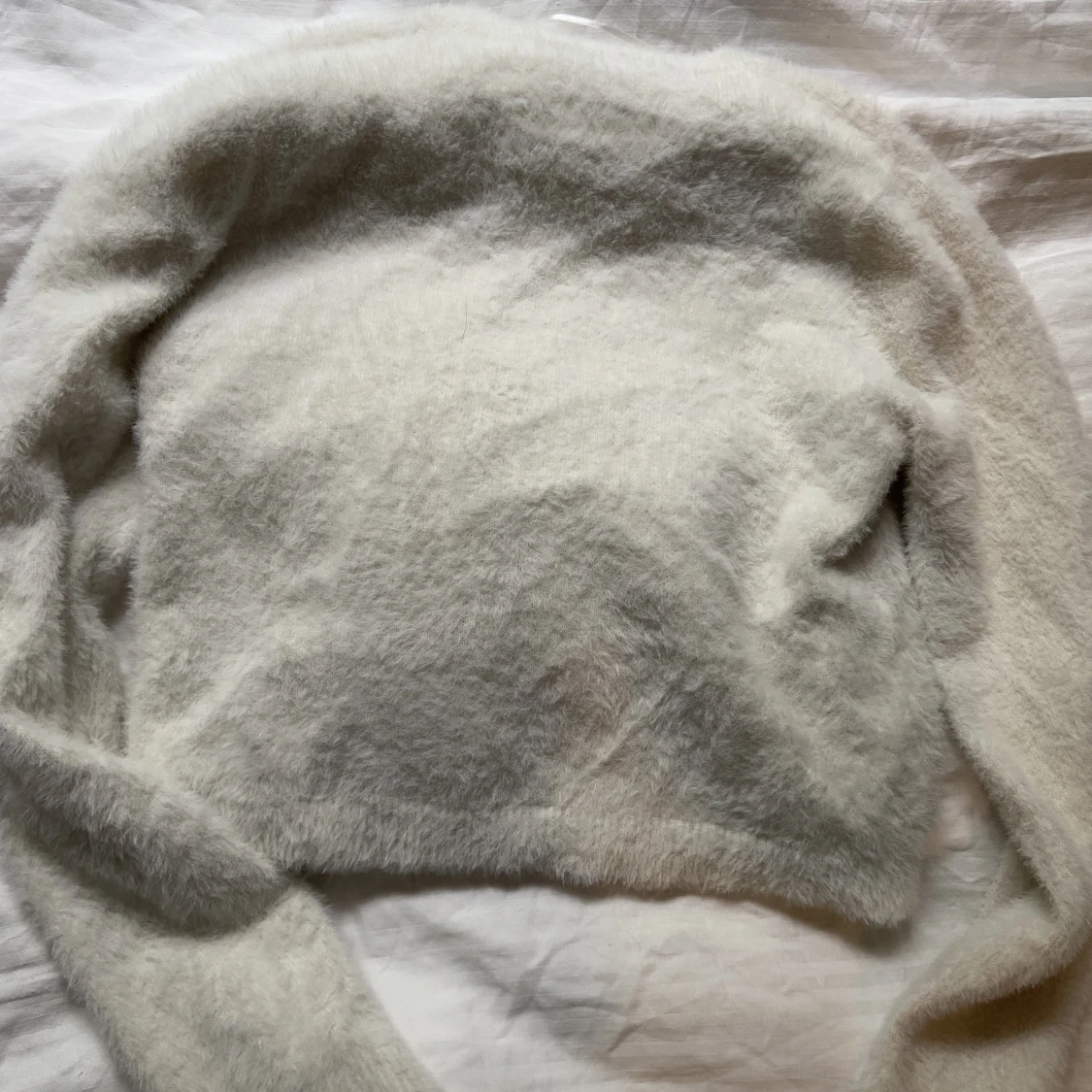 Mysig krämvit tröja - 91