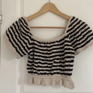 Topp - Jättefin topp från Gina säljes, aldrig använd❤️