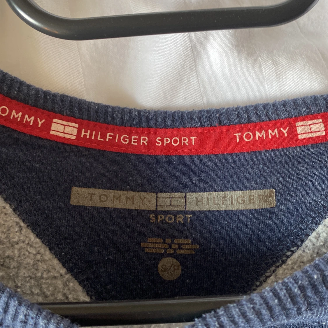 Hilfiger tröja - 90