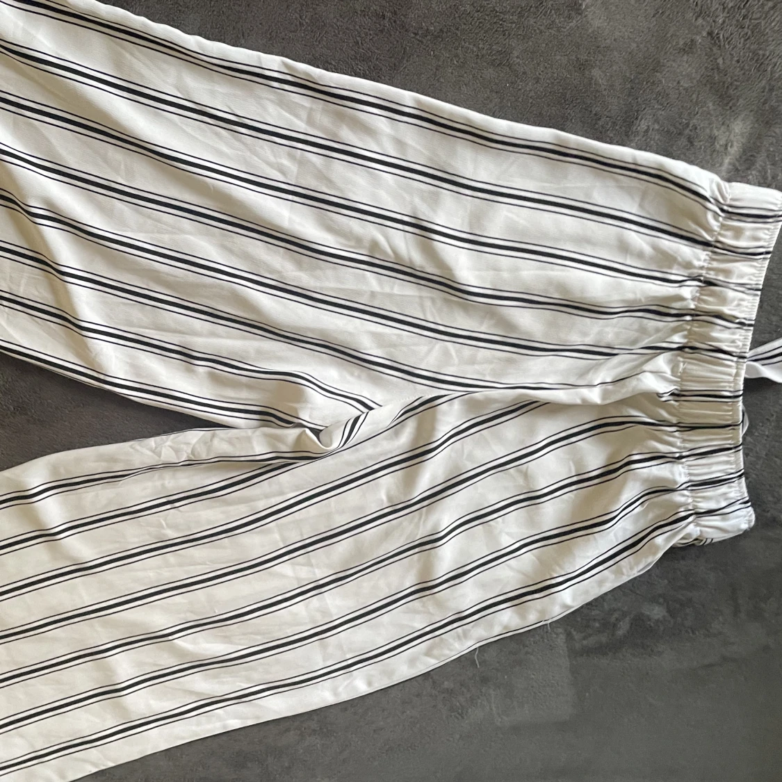 Randiga tygbyxor  - 90