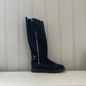 Kängor  - Jättefina Svea kängor i fint skick använda ett fåtal gånger 