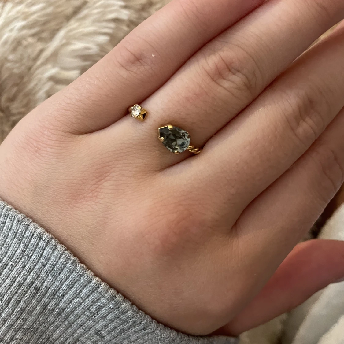 Caroline Svedbom ring  - 91