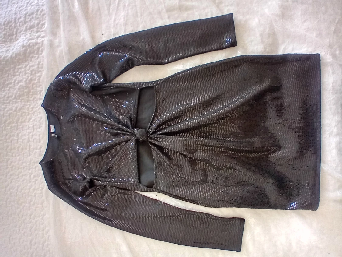 Svart glittrig rklänning - 90