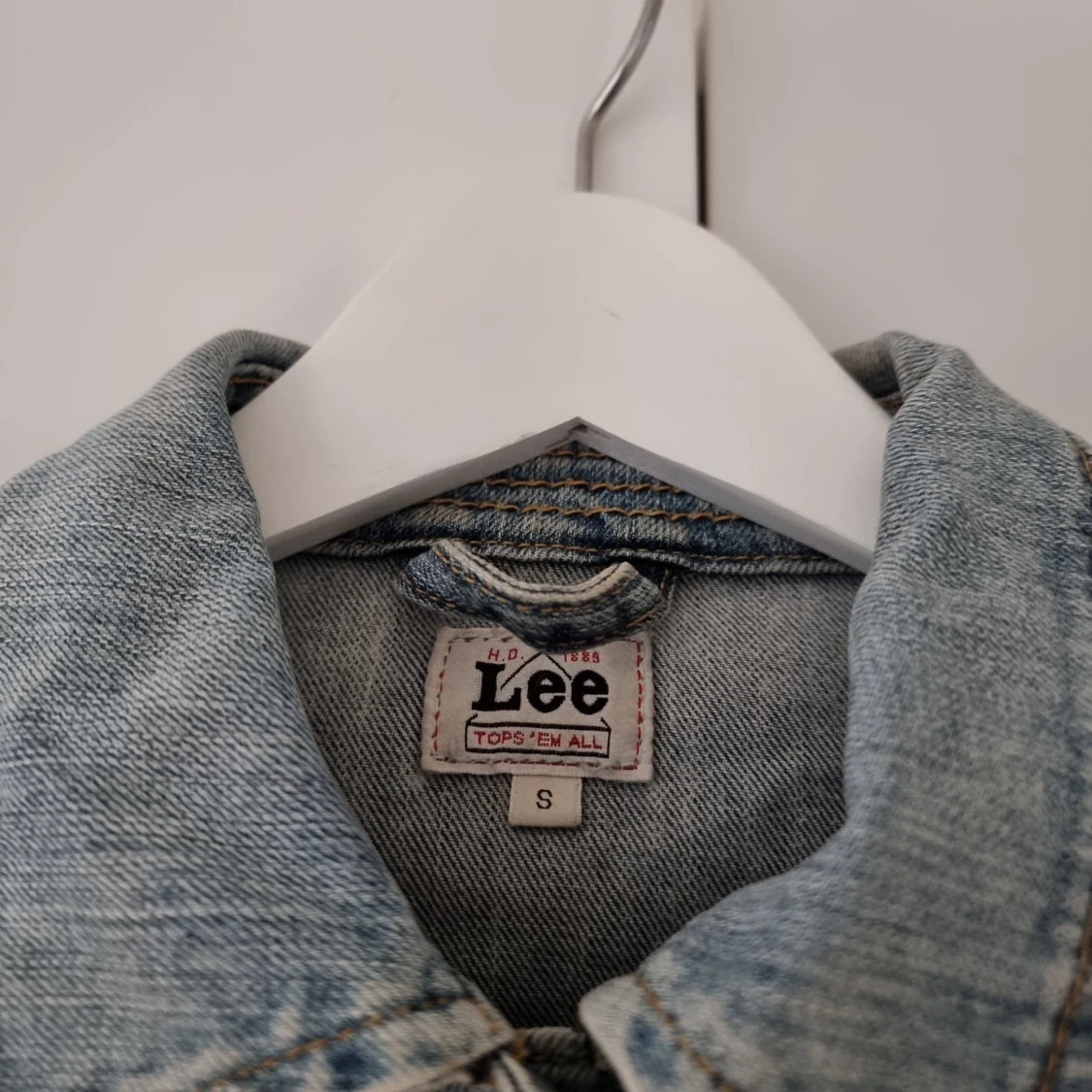 Lee jeansjacka stl S - 90