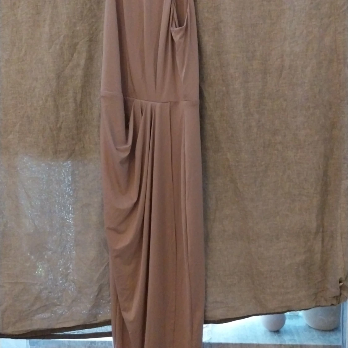 Klänning med slit - 90