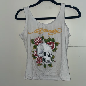 Ed hardy linne - Ett gammalt ed hardy linne från oldback.