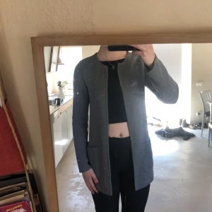 Jättefin Bondelid kofta - Jättefin Bondelid kofta. Super bra skick. Storlek Xs men passar S bra. 380kr🤩