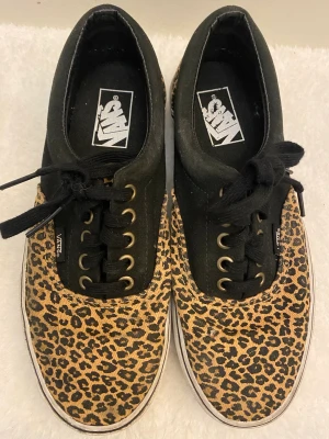 Vans sneakers  - Leopard Vans, almost as new 🐆 