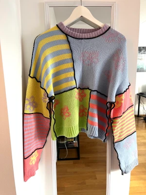 Stickad tröja - Fint skick 