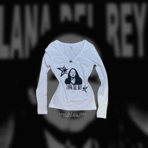 Lana del rey top~ - Helt ny! Gjort själv!! <3 Tvätta i Max 40 grader!!