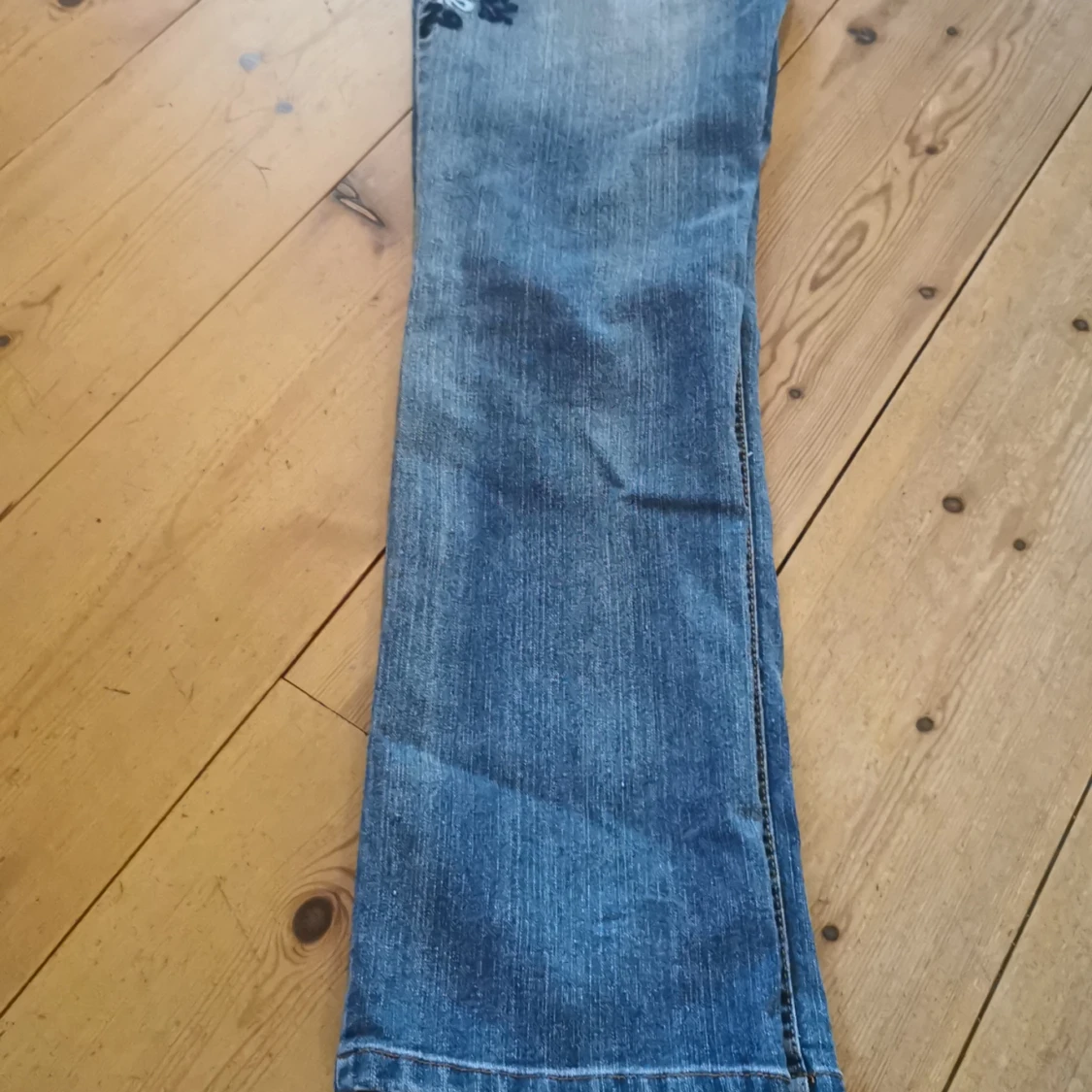 Broderade jeans - 91