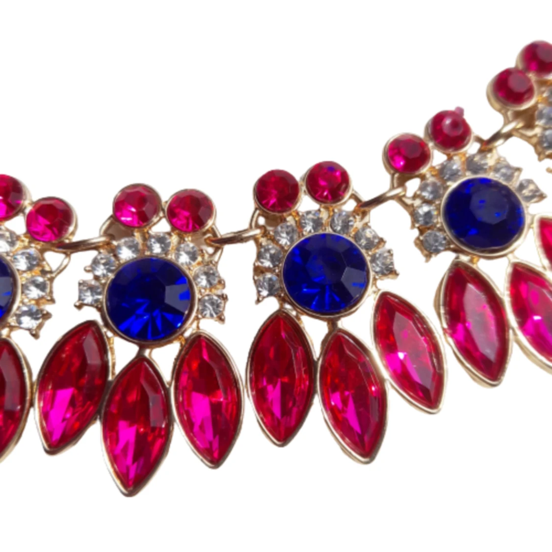 Snyggt kristall halsband med guldkedja - 90