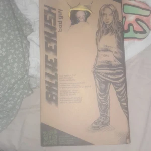 Docka - En billie eilish docka. 26cm 