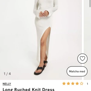 Nelly klänning  - Säljer i storlek M, använd 1 gång. Säljer pga skulle bara ha till ett tillfälle. 