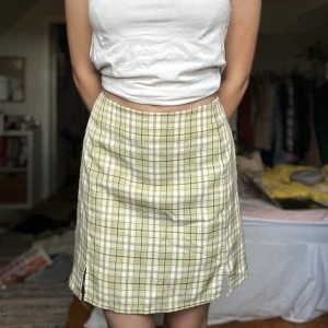 rutig minikjol - söt kjol med inbyggda shorts!🐞