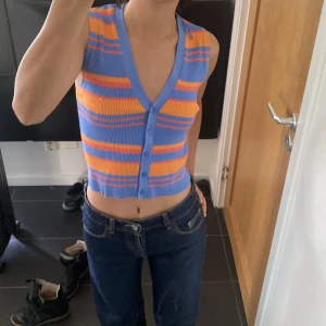 Zara topp - Jättecool randig topp ifrån zara nyskick