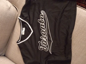 Crop top T-shirt  - Size xs