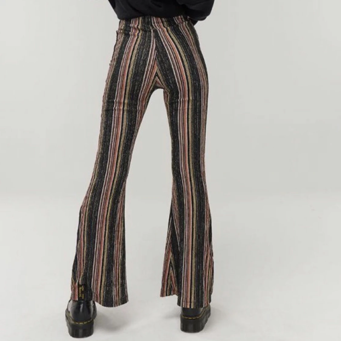 Ghanda Flares 🤘🏿 - 90