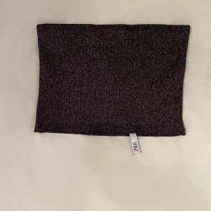 Tub topp - Säljer denna snygga tubtopp från zara 