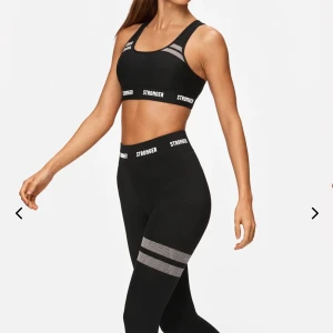 Träningskläder  - Säljer mina fina stronger träningstights! Mycket fint skick. Inköpta för 699kr och endast använda fåtal gånger. Något insydd i midjan