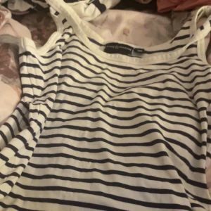 Linne  - Säljer detta linnet, kommer ej t användning