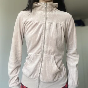 Kofta - Kofta som inte används längre, skriv för fler frågor eller funderingar.