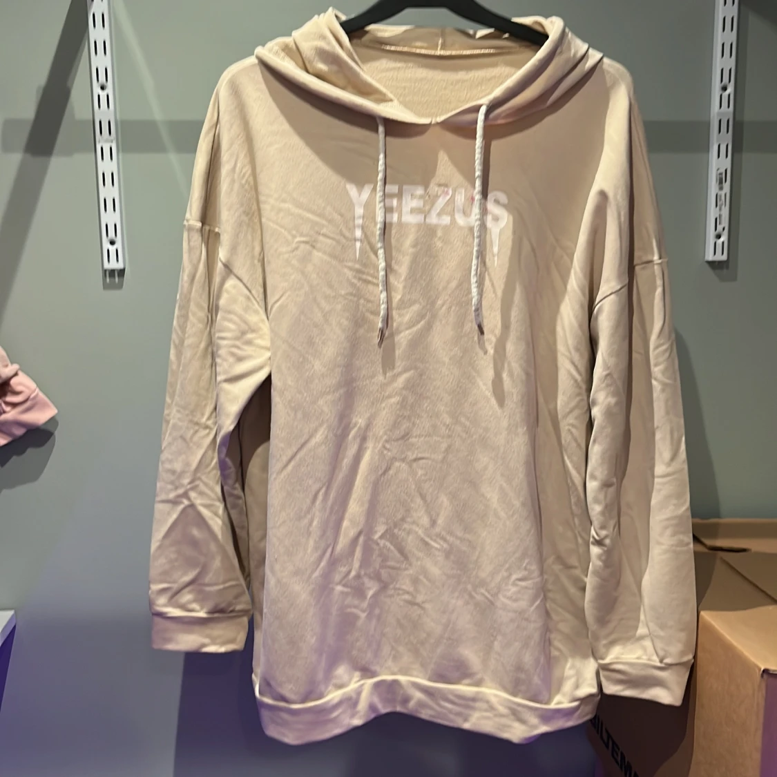 Beige hoddie från okänt märke