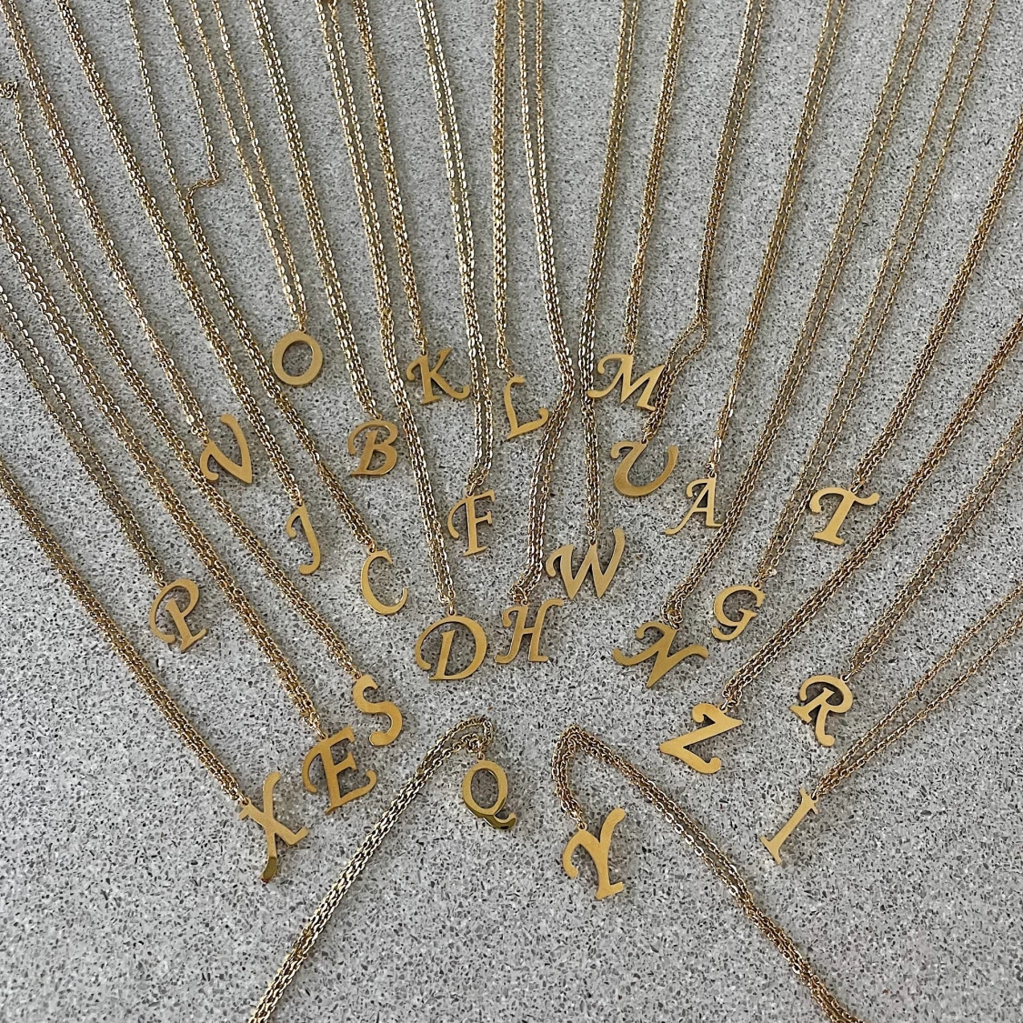 Bokstavshalsband - 90