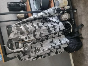 Blazer - Helt ny overshirt från mos mosh storlek s psssar upp till l 