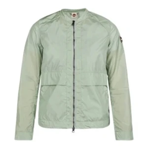 Colmar jacka  - Säljer denna colmar skaljacka! Aldrig använd pga för liten för mig, storlek 38 men passar absolut 34/36 med. Återkom för mer bilder! 🤍