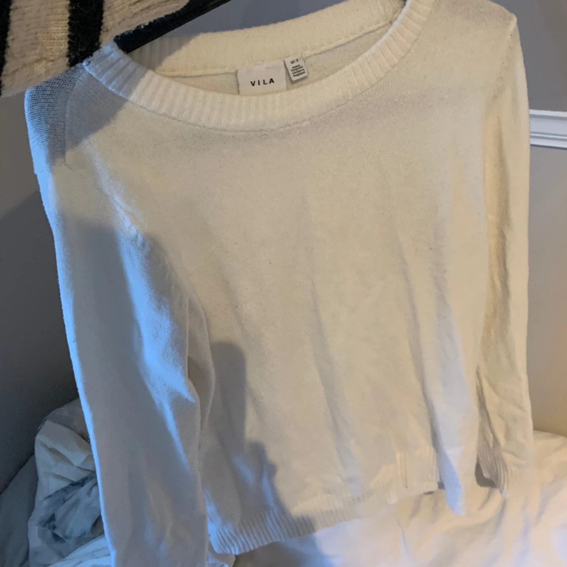 Vit stickad tröja från Vila💕