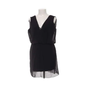 Klänning  - Svart klänning från Zara. 