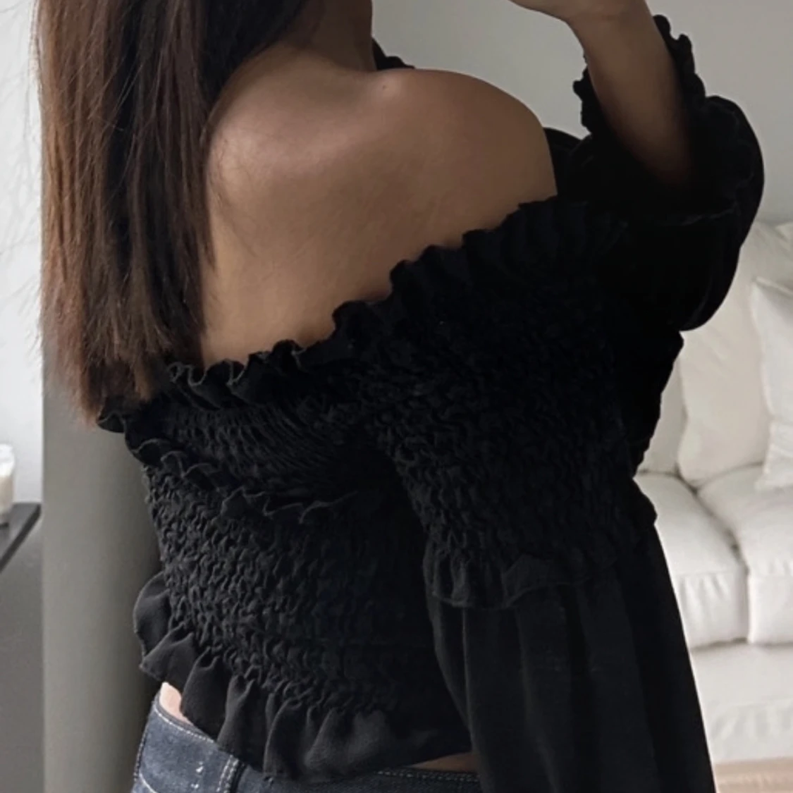 Black offshoulder top - 90