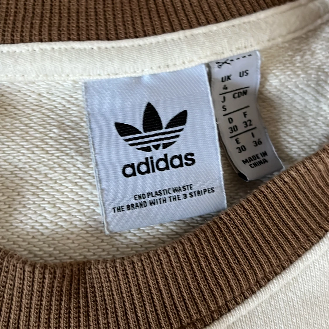 Adidas Sweatshirt  - 90