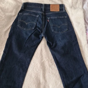 Levi jeans 30/30 - Helt oanvända!  Fina som julklapp eller gåva till dig själv:)