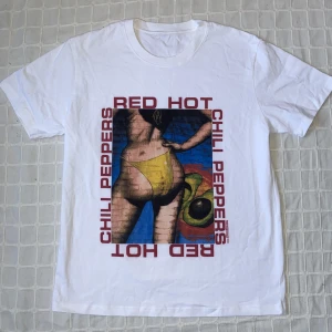T-shirt Red hot chili peppers - Red hit chili peppers t-shirt strl. L