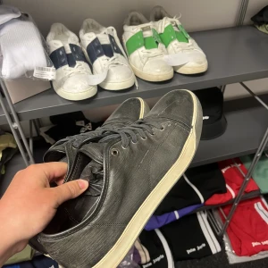 Lanvin Cap Toe - Säljer dessa Lanvins Storlek: UK12 Skick: 6/10 Pris: 1500:-