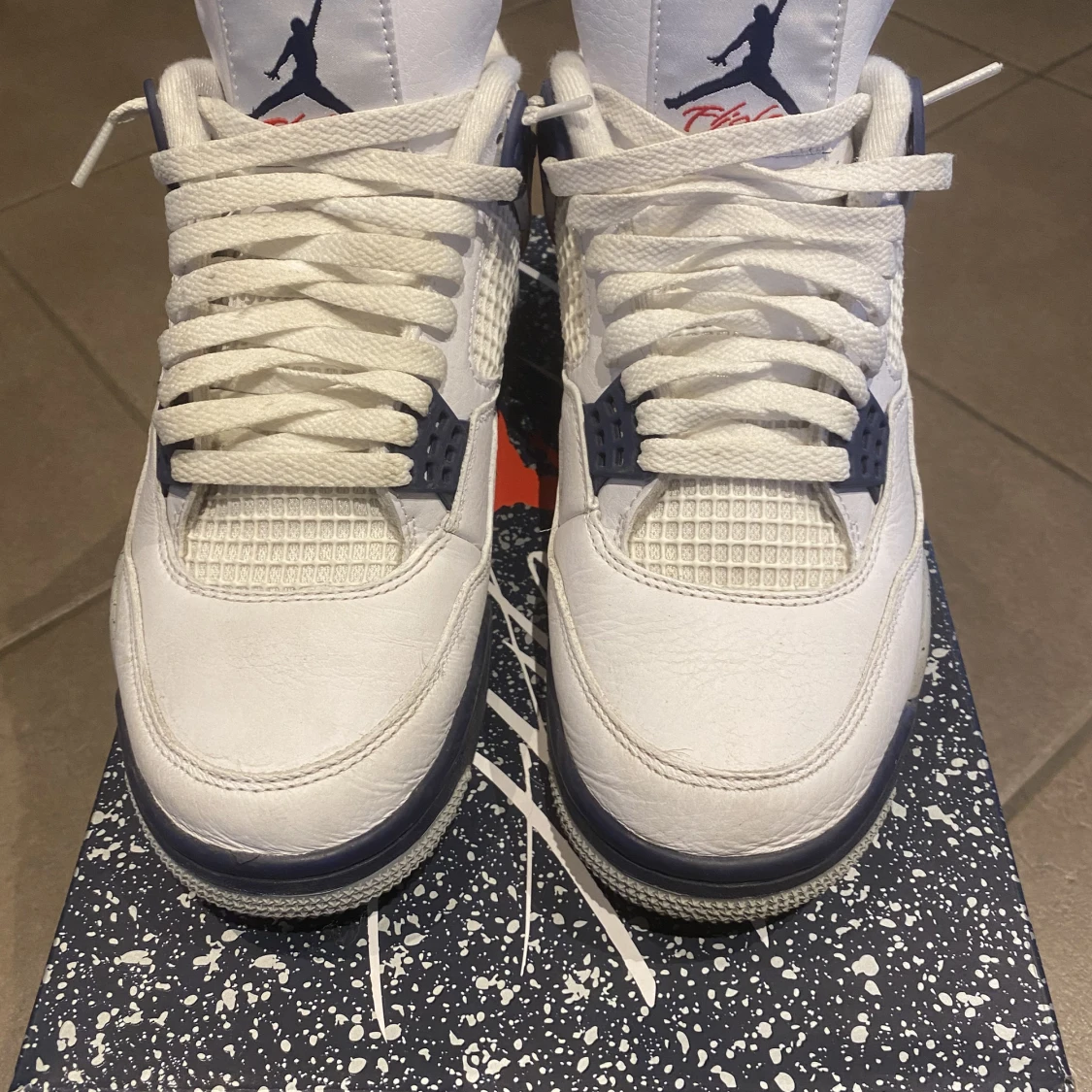 Jordan 4 navy