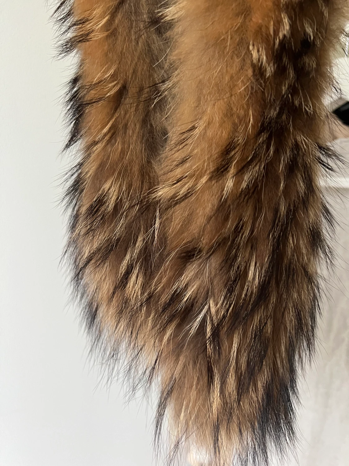 Pälskrage med knappar - 90