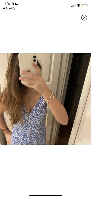 Zara känning  - Säljer då inte kommer till andvändning❤️hör av er vid prisförslag 