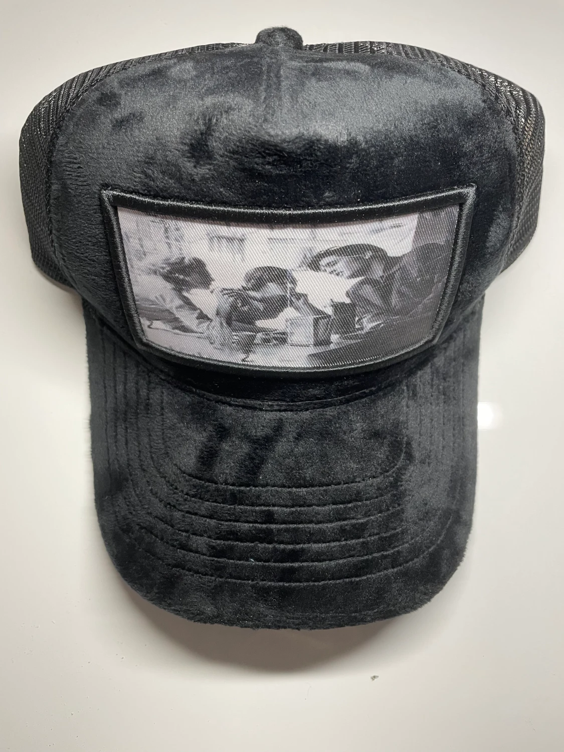 Velvet keps till sommar. Ny, oanvända och limiterad (25st) - 90