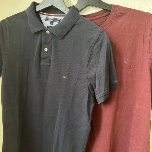 Tommy Hilfiger, T-shirt & Piké, Strl S - Fint skick. Strl S.